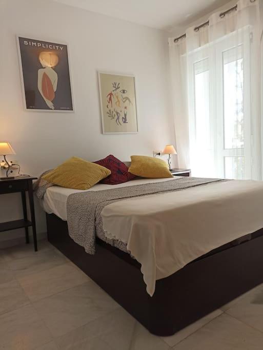 Appartamento Bonito Apartamento En Centro Málaga Esterno foto