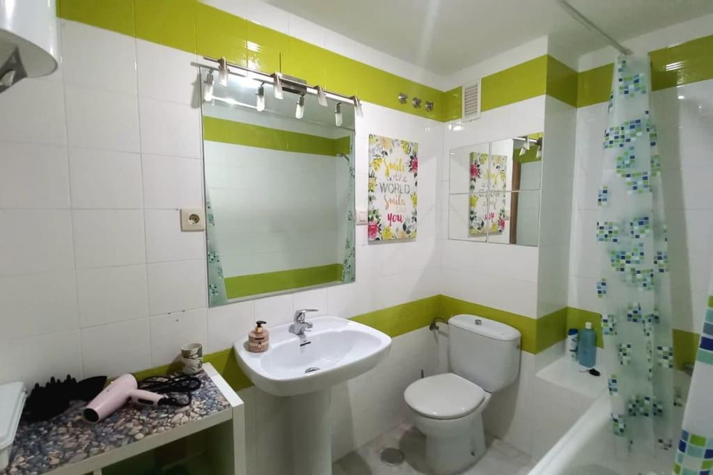Appartamento Bonito Apartamento En Centro Málaga Esterno foto